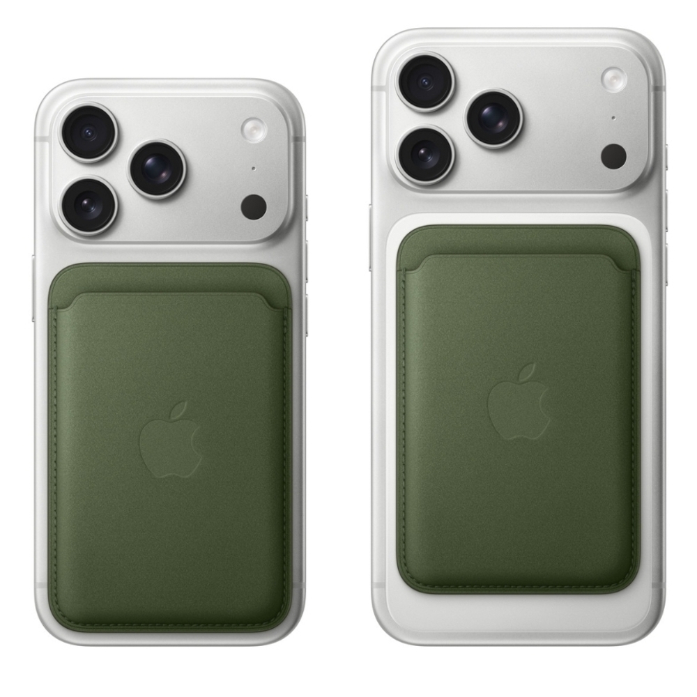Apple Moss Green MagSafe Wallet